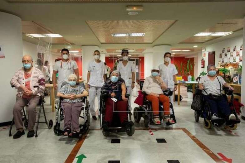 Imagen de archivo en el interior del Centro Sociosanitario El Pino, en Las Palmas de Gran Canaria / EFE Quique Curbelo